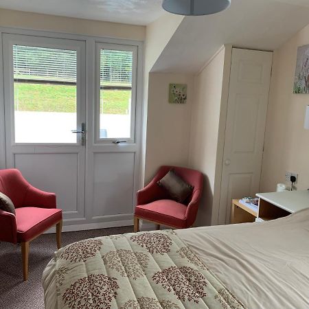 The Kings Head Inn Глостер Экстерьер фото
