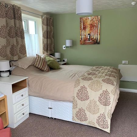 The Kings Head Inn Глостер Экстерьер фото